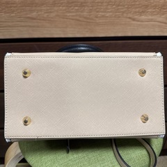 未使用　おしゃれなバッグ　　ショルダーストラップ付きの画像