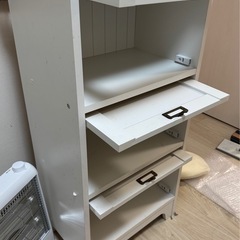 収納家具の画像