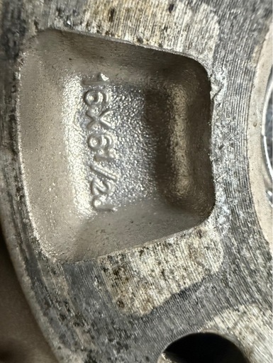 エクストレイル外し　　225/70R16