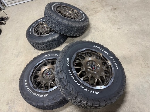エクストレイル外し　　225/70R16