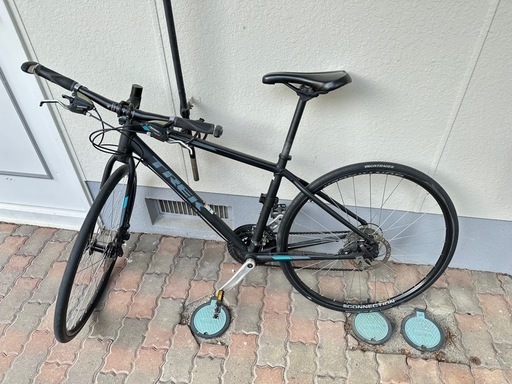 Trek 7.3FX クロスバイク