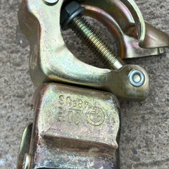 単管直交クランプ直径48.6mm 22 個セットの画像