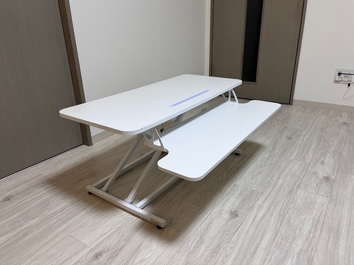 Ergomaker手動昇降デスク　事務所で使っていたため美品です。早い方から優先に対応します。
