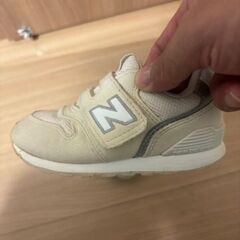 ニューバランス　996　クリーム色の画像