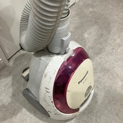 掃除機 紙パック不要 Panasonic MC-S14AE1の画像