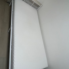 IKEA シングルマットレス 2000円 新宿の画像