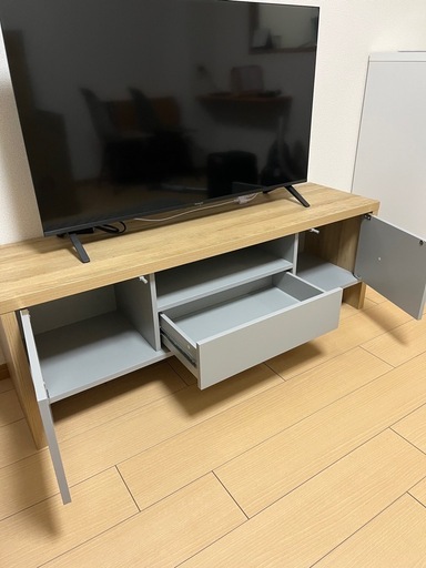 テレビ台 ローボード 木目調 グレー 引き出し付き キャビネット　収納　ビデオ　130cm