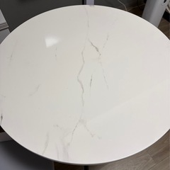 ダイニングテーブル✨️大理石風✨️オシャレ✨️幅70cm 食卓テーブル✨️PVC アイアンの画像