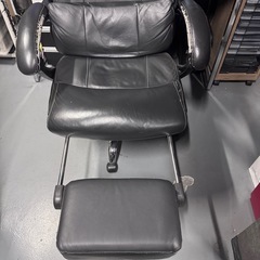 オフィスチェアの画像