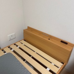 シングルベッドフレーム（オーク）＋ 高反発マットレス セットの画像