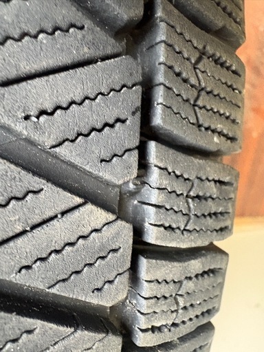 155/65/14冬VRX3　