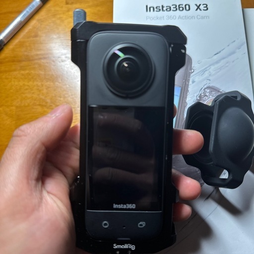 INSTA360 x3