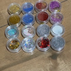 ラメ、ネイル道具の画像