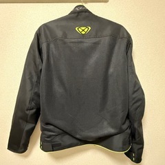 IXON メッシュジャケットの画像