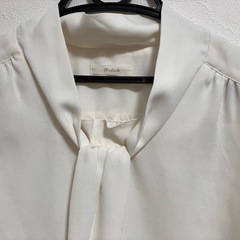 ブラウスの画像