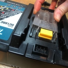 【マキタ純正】充電器 DC18RC＋18Vバッテリー BL1830 セットの画像