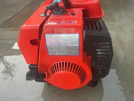 SUZUKI ポータブル発電機 SX800R 50Hz/60Hz ガソリン 2サイクルオイル 100V 小型