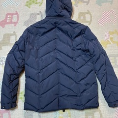 MONCLERダウンジャケットの画像