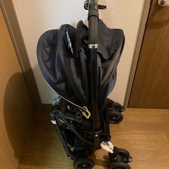 Combi ベビーカー　両対面A型　ベビーカーシート付きの画像