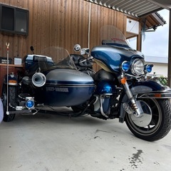 ハーレダビッドソン　サイドカー
の画像