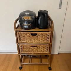 ラタン調キッチンワゴン／収納棚（キャスター付き）の画像