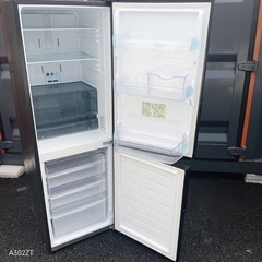 A2X7Y2 SHARP大型冷蔵庫　310Lの画像