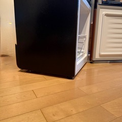 [2023年製]アイリスオーヤマ 冷凍庫 31L（木目調）の画像