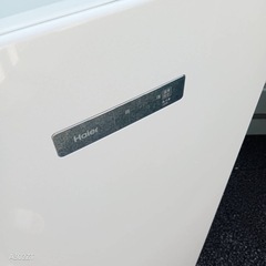 E3J0H4 送料設置無料　ハイアール冷凍庫　138Lの画像