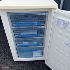 C3G0I8 送料設置無料  アビテラックス冷凍庫　100Lの画像
