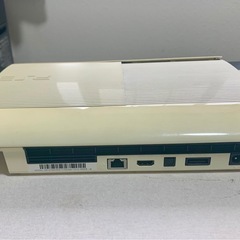 SONY PlayStation、CECH-4000B、ホワイトです、本体黄ばみあり、動作はするのですが。映像に乱れがでます、修理出来る方いかがでしょうか、ノークレーム、ノーリターンで、宜しくお願いします。の画像