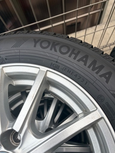 175/70R14スタッドレスタイヤ