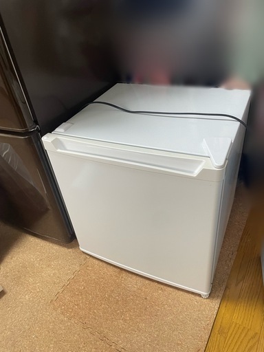 小型冷蔵庫