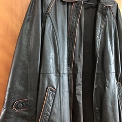 三越ロングレザーコートの画像