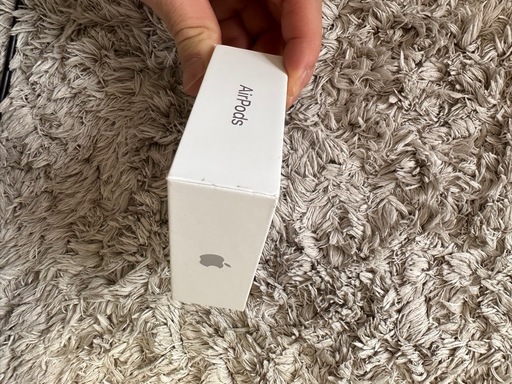 AirPods 4  完全新品　未開封
