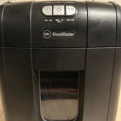 シュレッダー⭐︎アコ・ブランズ・ジャパン GCS100AFX 100枚オートフィードシュレッダーの画像