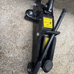 油圧ジャッキの画像