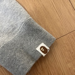 A BATHING APE グレー トレーナー XLの画像