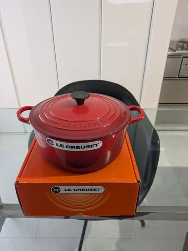 新品未使用★ルクレーゼココットロンド22㎝