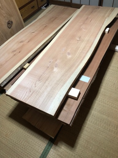 天然 無垢 一枚板 各種サイズあり  一枚3万円〜