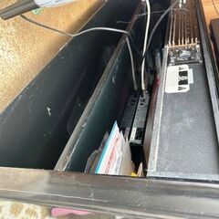 【無料】アメリカ製テレビ台（ガラス天板・スピーカー付）※4階から搬出可能な方の画像