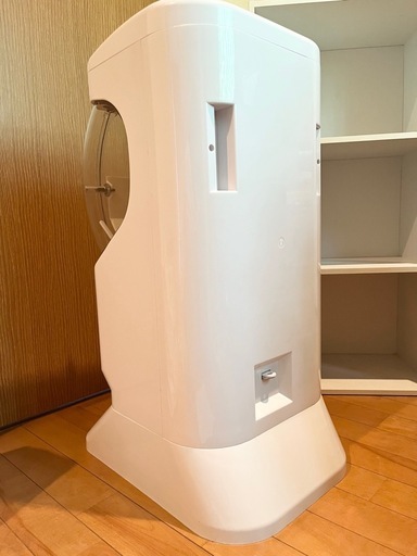 《美品》ガチャ 本体 カプセル付  500円玉専用 
