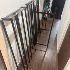 突っ張り式　ハンガーラック　クローゼット用の画像