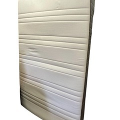 ニトリ セミダブルベッド マットレス付きの画像