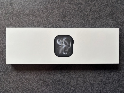 【値下げ】新品未使用　Apple Watch11　42mmジェットブラックアルミニウムケースとブラックスポーツバンドS/M