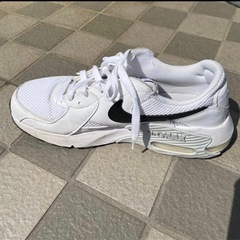 ナイキ　スニーカーの画像