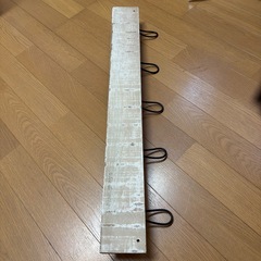コートラック壁取り付けの画像