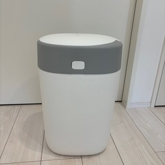 combi オムツゴミ箱の画像