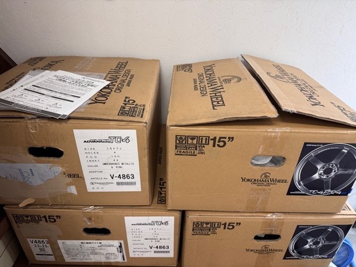 ほぼ新品Yokohama Advan Racing tc-4  15インチ 4-100 +42