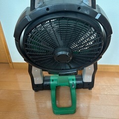 Hikoki ハイコウキ　日立　HITACHI ブロア扇風機バッテリー充電器セット 18vの画像