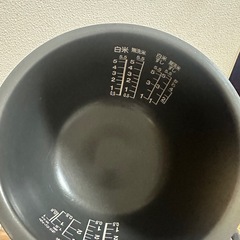 TOSHIBA RC-10HK 炊飯器 東芝 5.5合炊きの画像